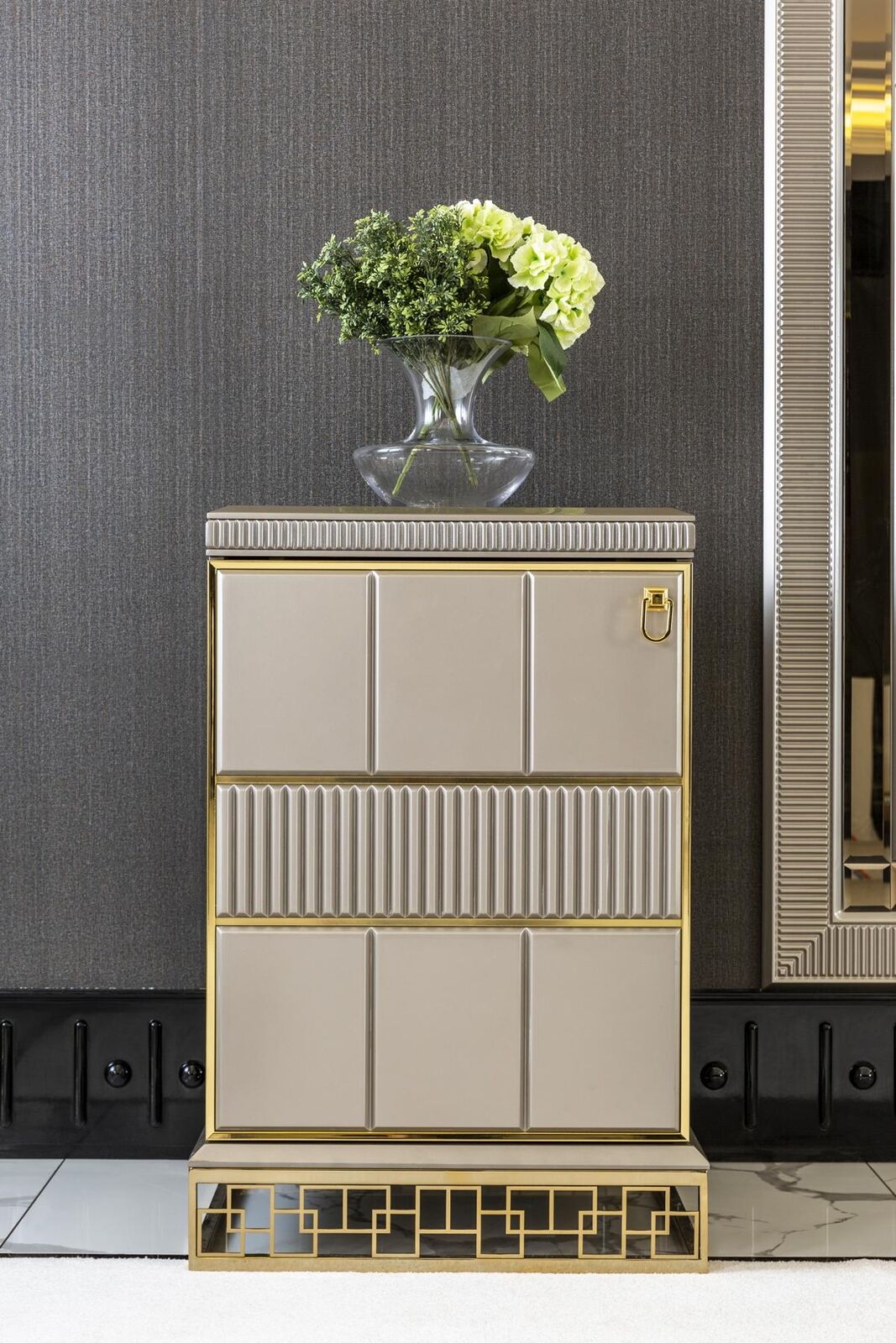 Kommode Beige Luxus Schrank Elegantes Kommoden Stil Modern Möbel Schön Neu