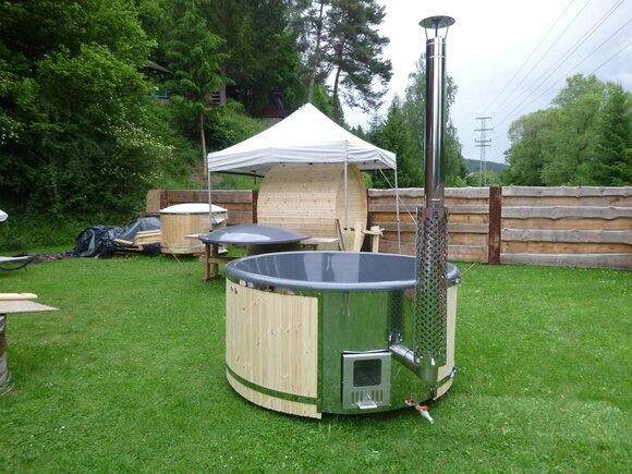 Whirlpool Badefass Externer Garten Fass Bad Thermoholz Ofen Holzbottich