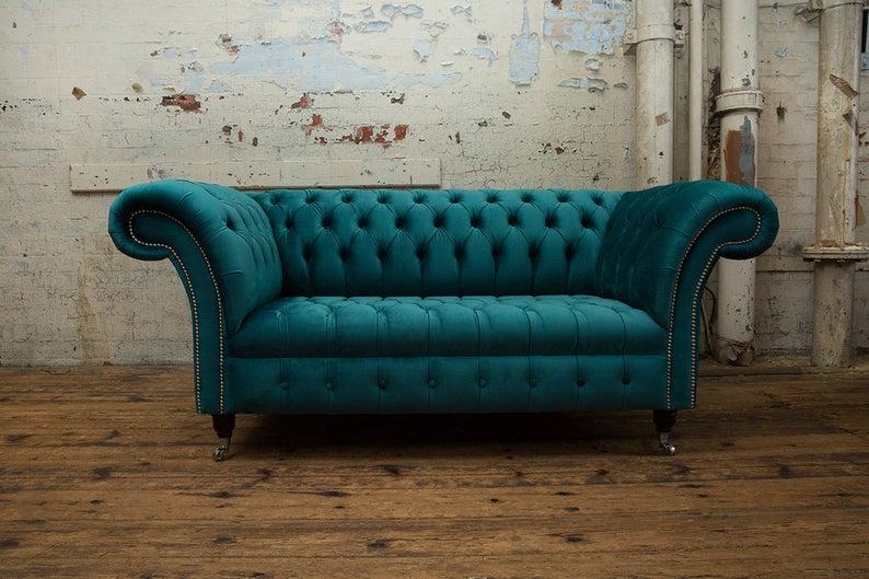 Chesterfield Polster Sofas Design Luxus Stoffsofas Textil Sofa 2 Sitzer Sofort
