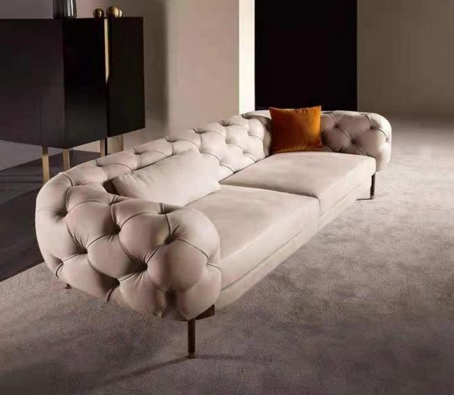 Sofa 3 Sitzer luxuriöse Beige Polster Sofas Design Kunstleder neu Modern